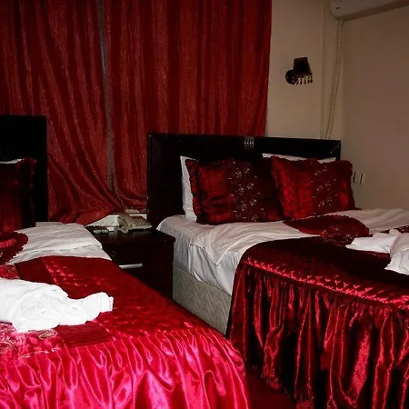 Hotel Emin 3*
