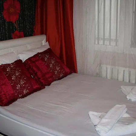 Hotel Emin 3*
