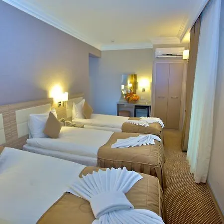 Hotel Emin 3*